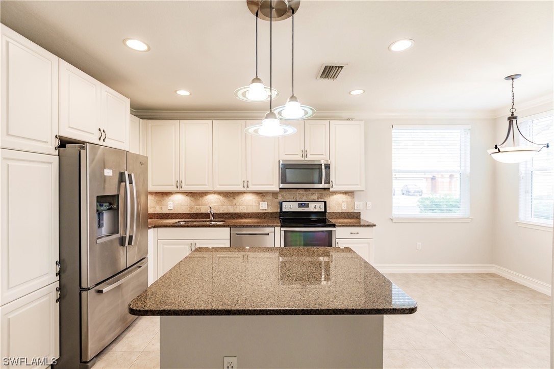 7080 San Lorenzo CT 101