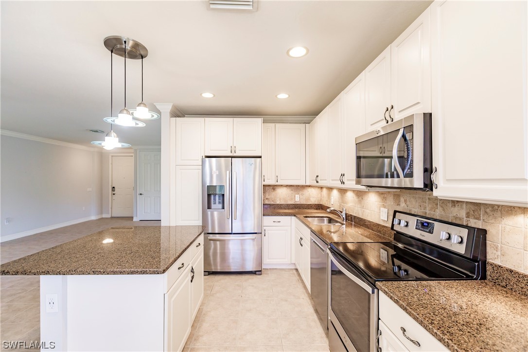 7080 San Lorenzo CT 101