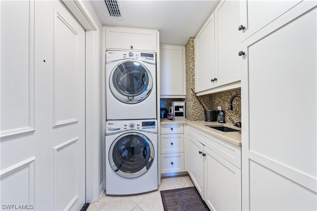 7575 Pelican Bay BLVD 1108