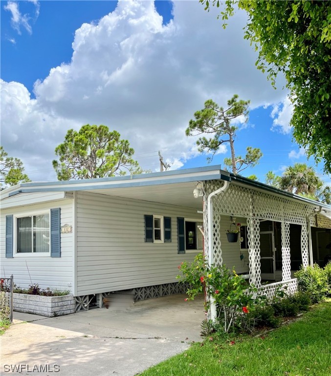 832 Holly Berry CT