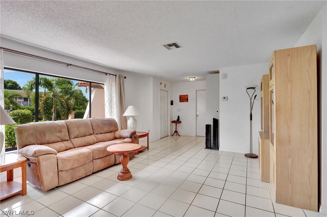 12302 Isabella DR