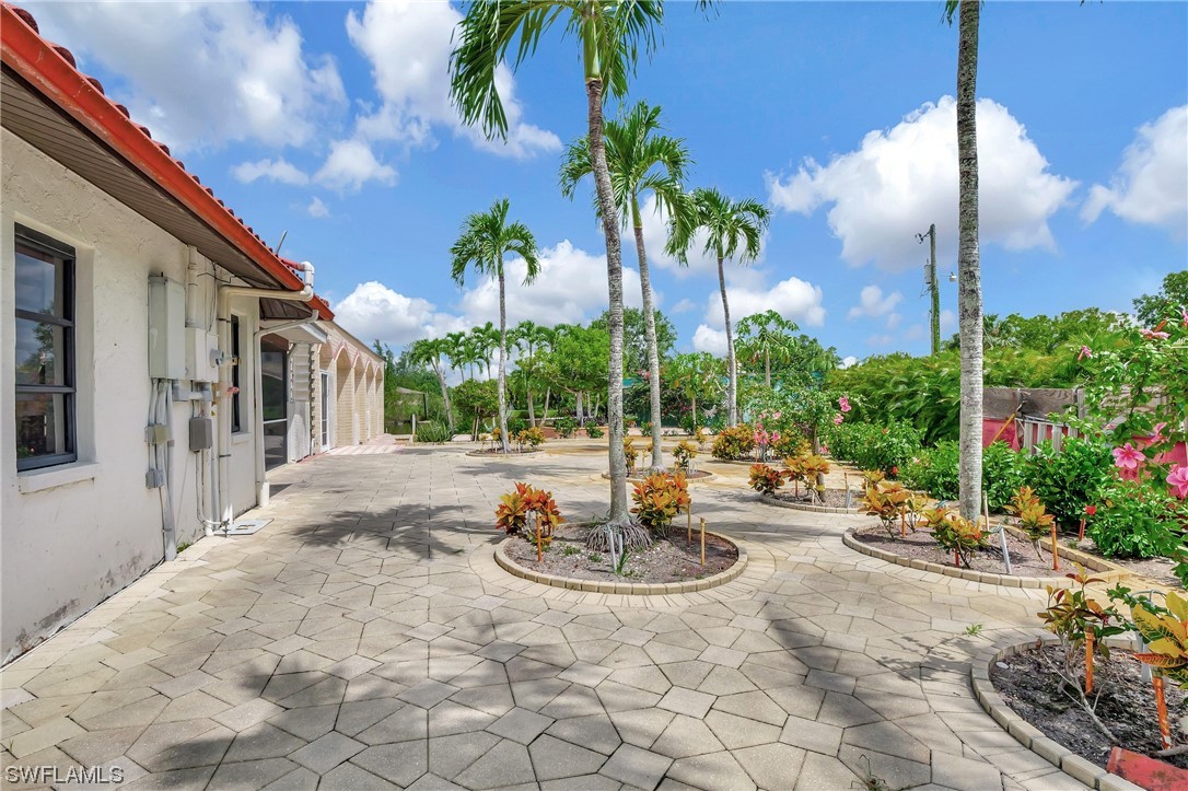 12302 Isabella DR