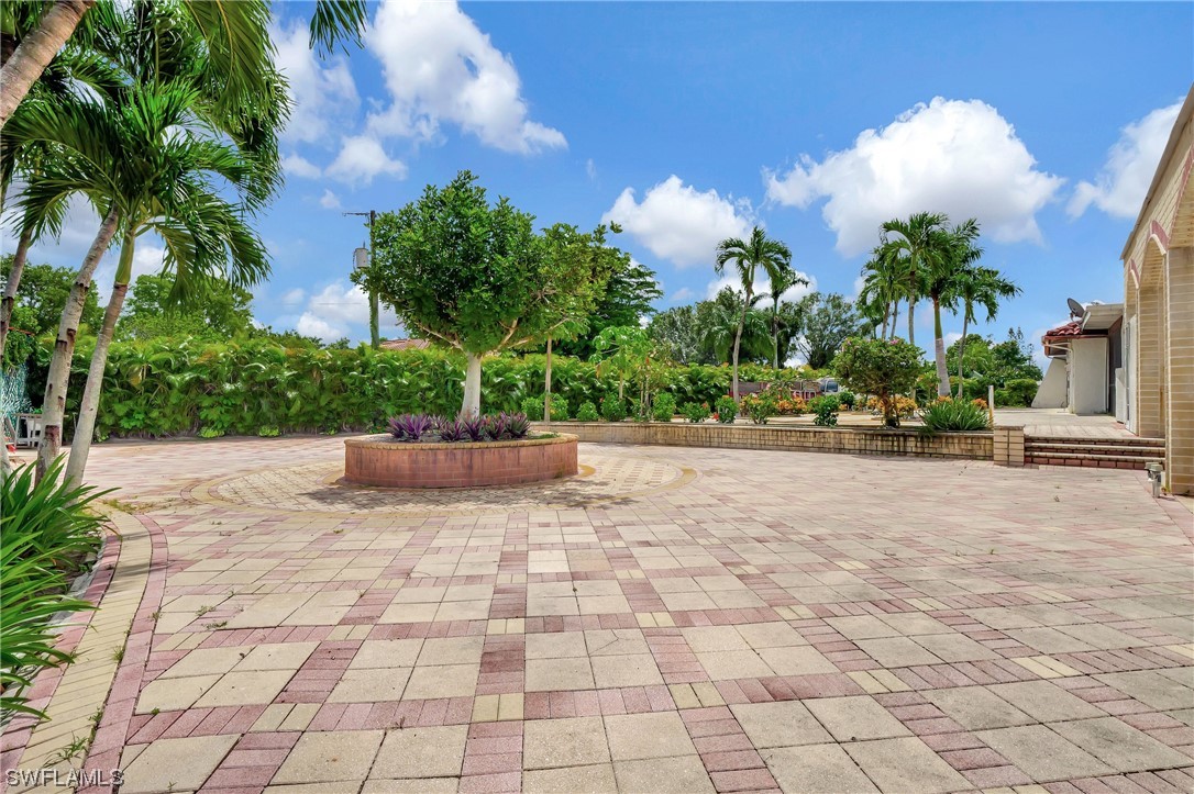 12302 Isabella DR