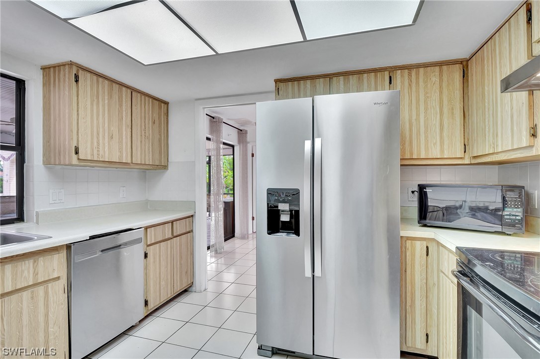 12302 Isabella DR
