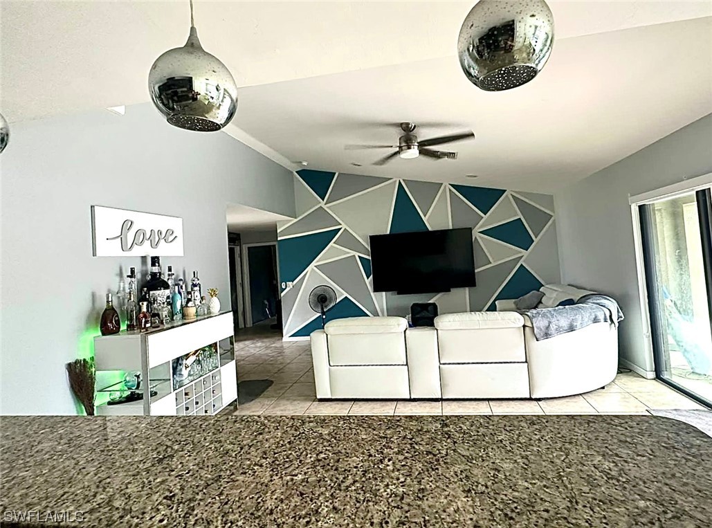 1601 SW 12th TER