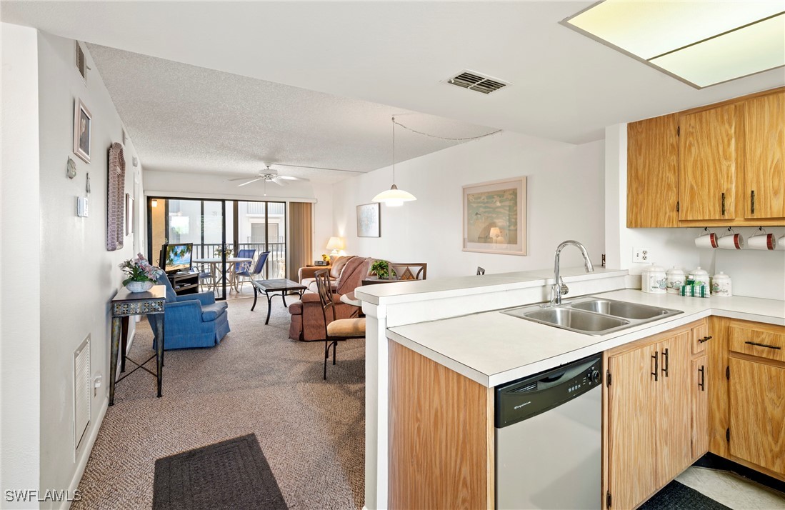 6645 Estero BLVD 104