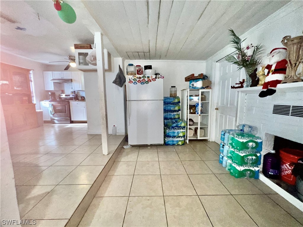 427 Fairfax DR