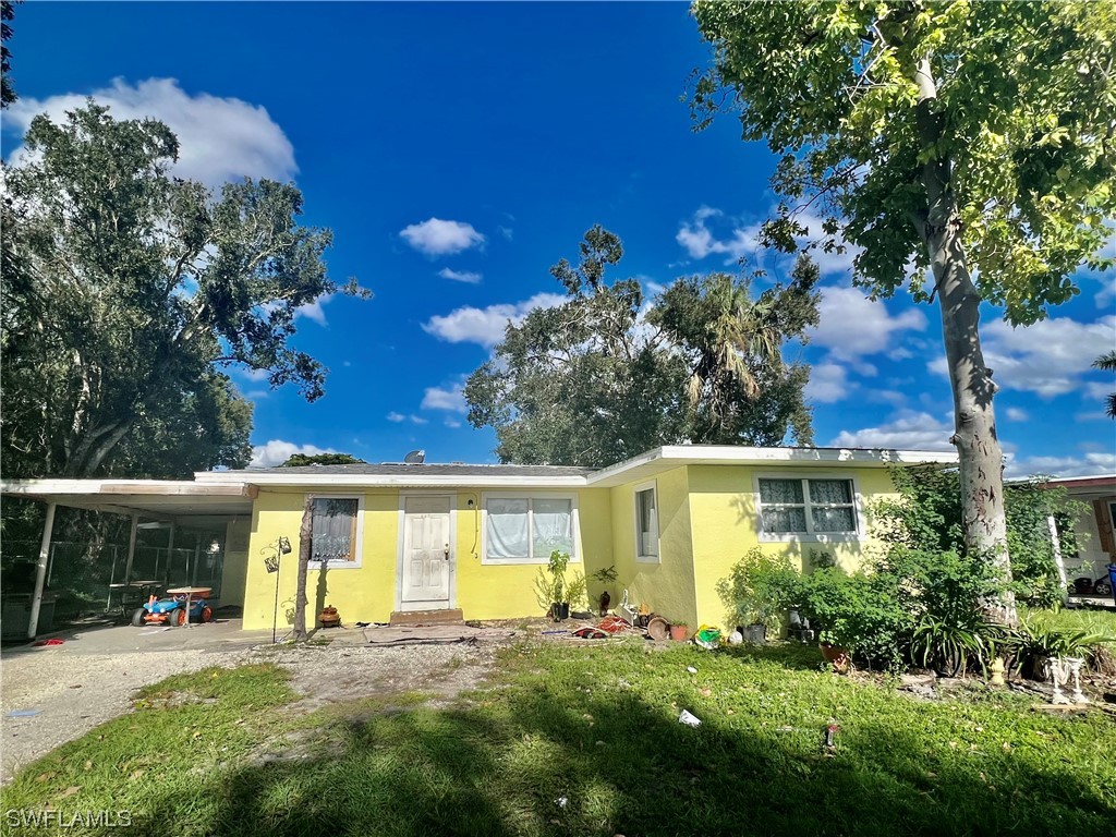 427 Fairfax DR