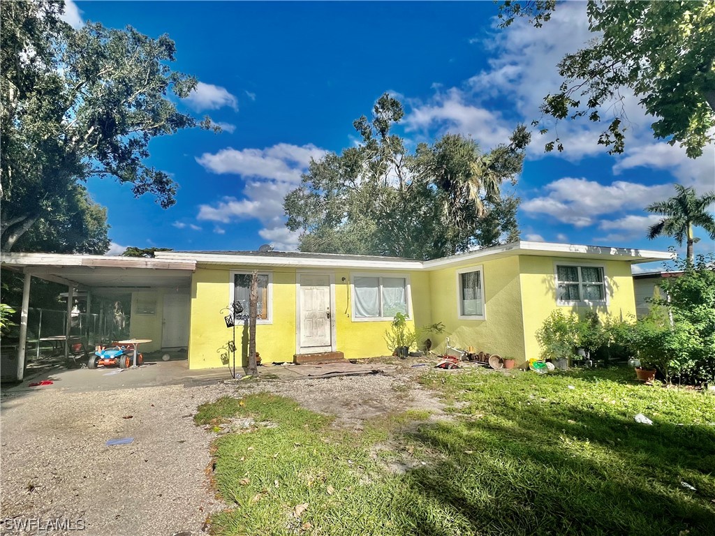 427 Fairfax DR