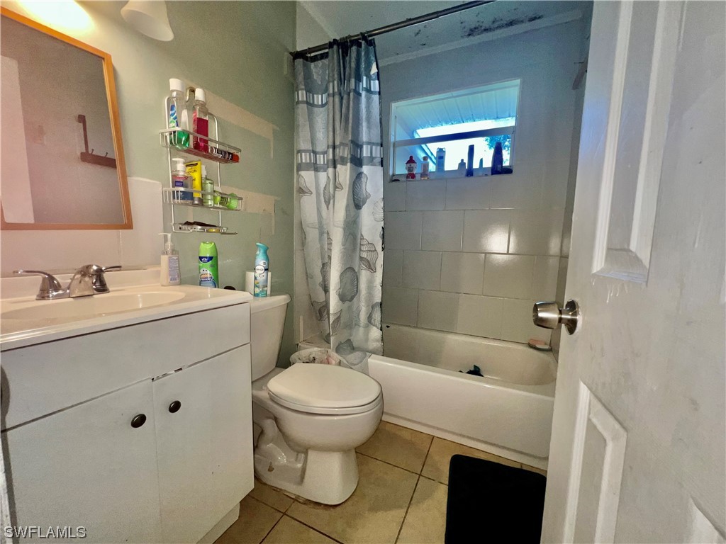 427 Fairfax DR