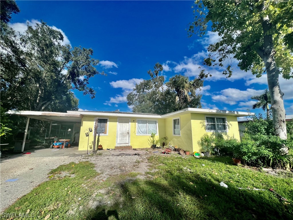 427 Fairfax DR