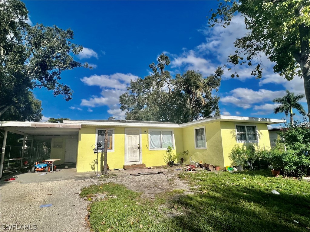 427 Fairfax DR