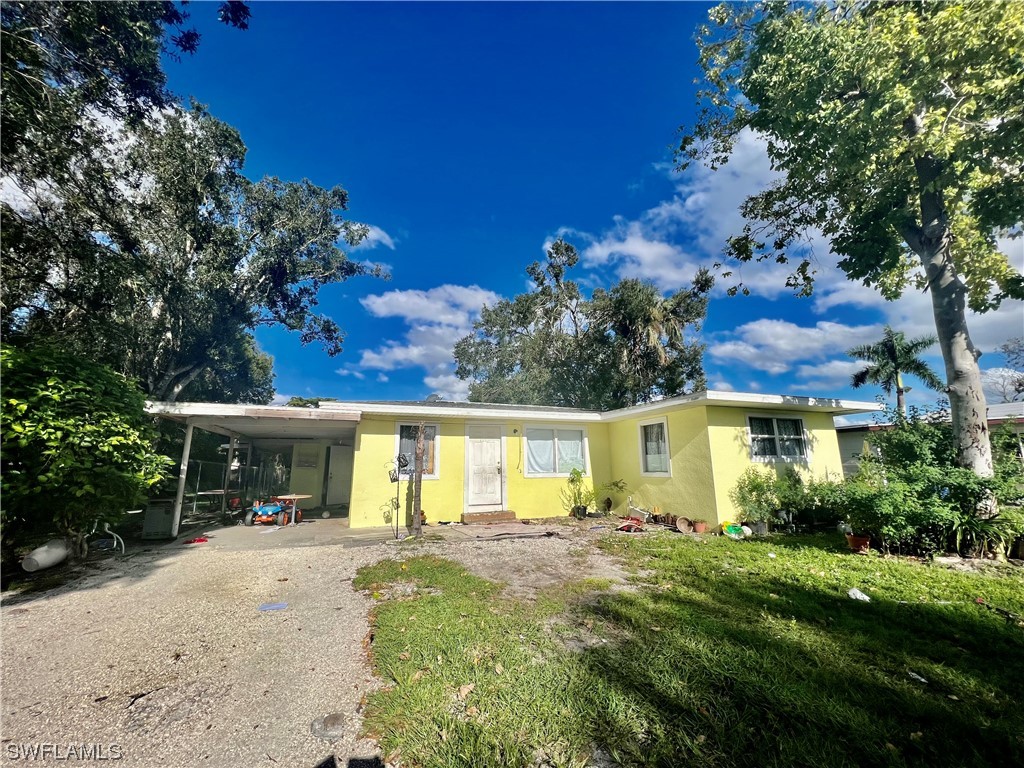 427 Fairfax DR