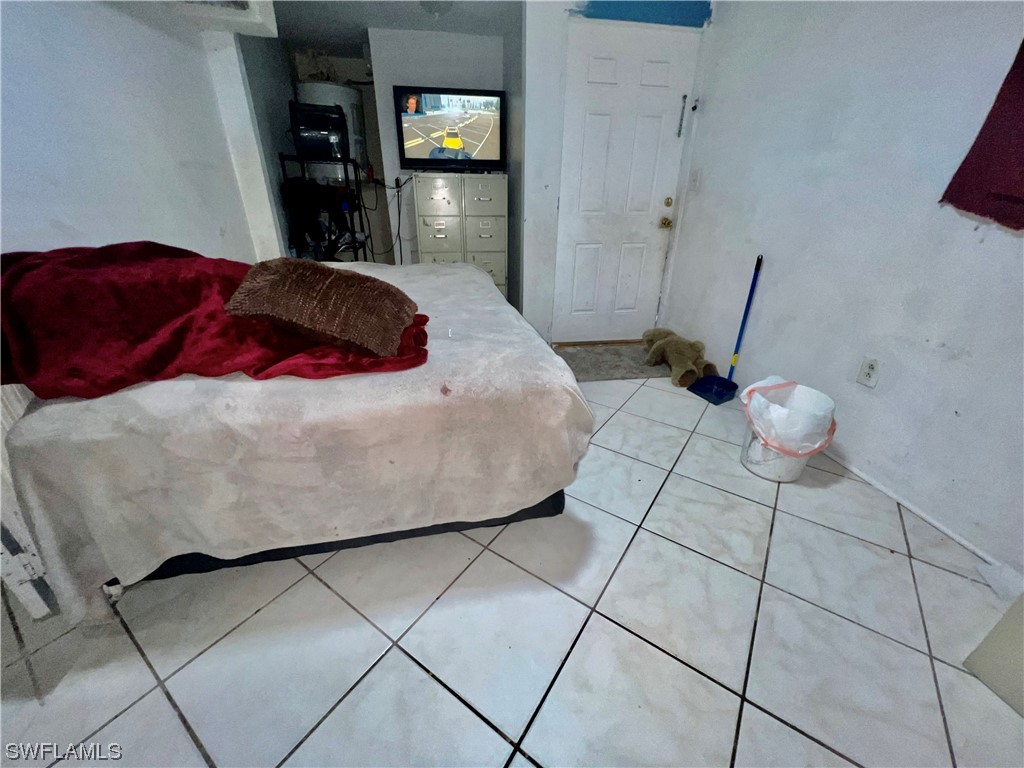 427 Fairfax DR