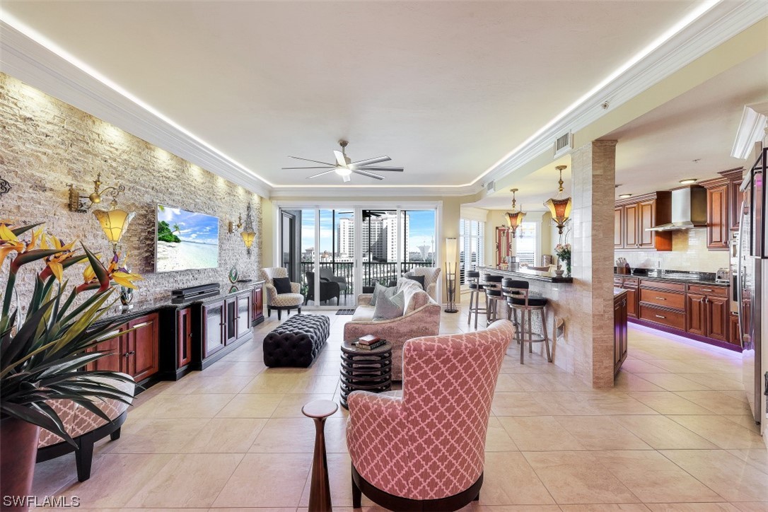 6081 Silver King BLVD 503