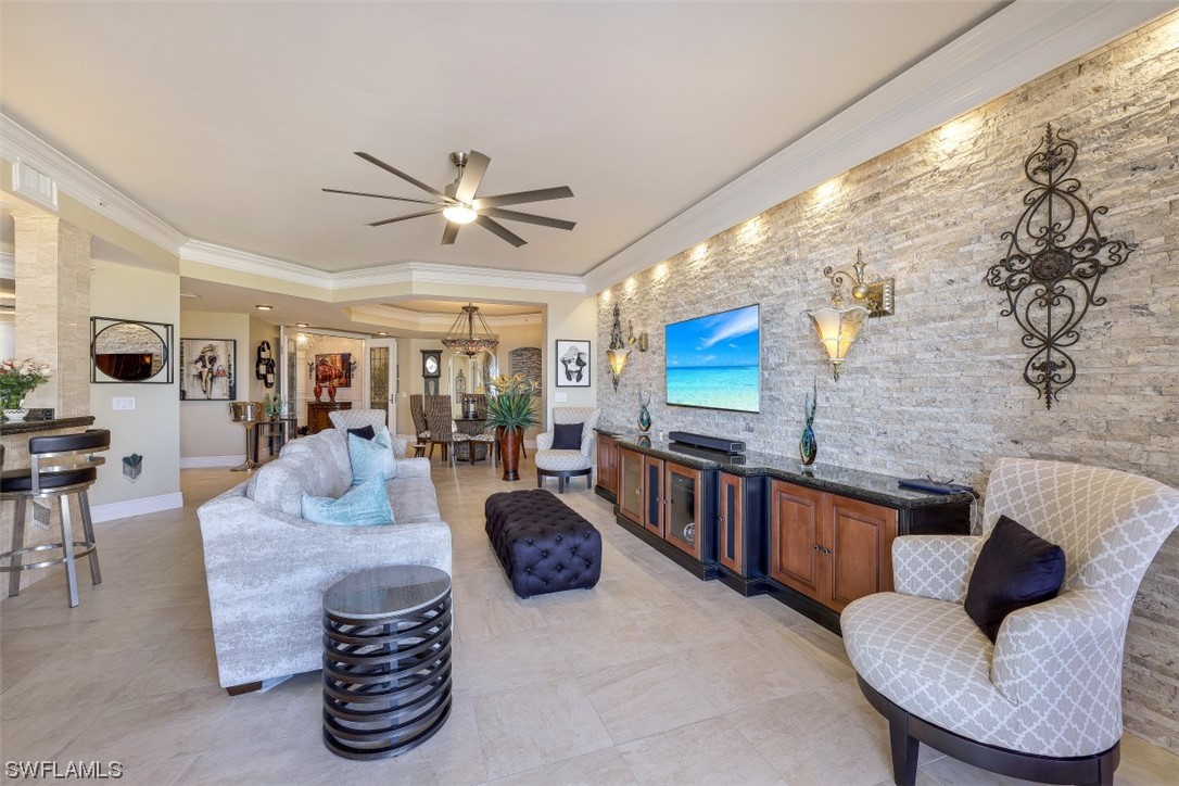 6081 Silver King BLVD 503