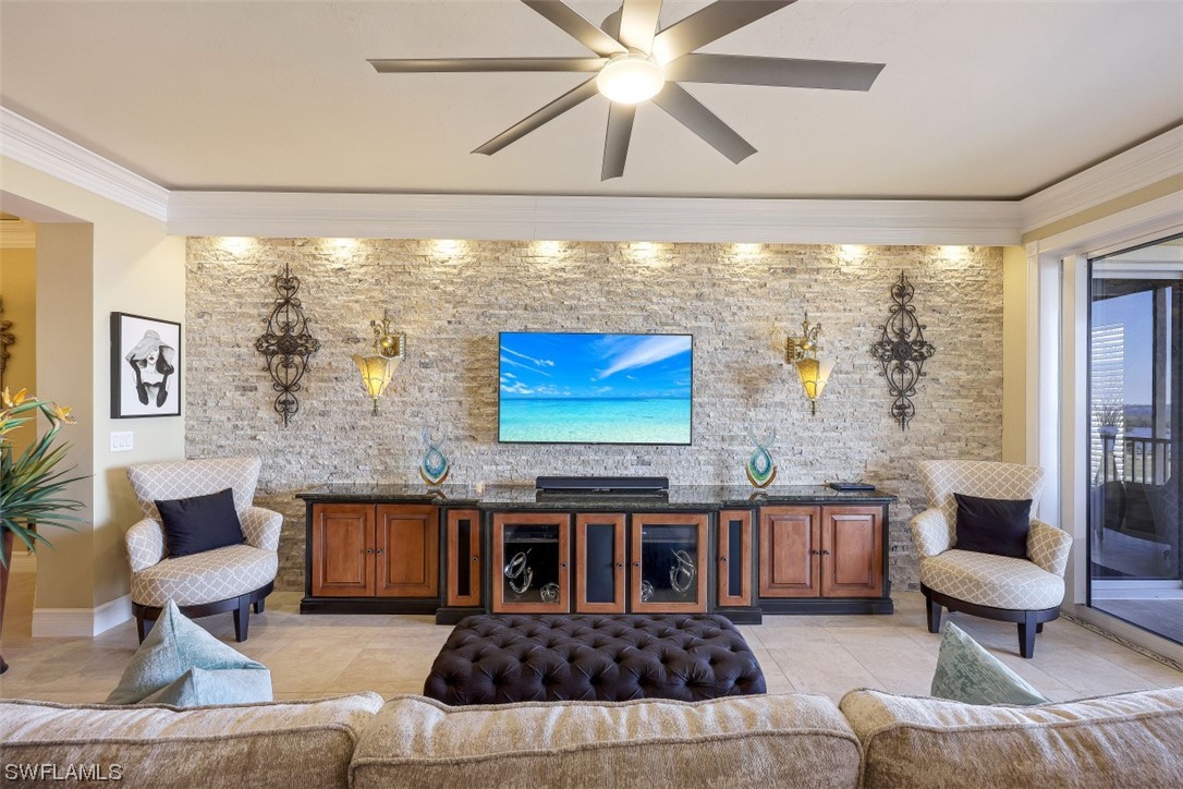 6081 Silver King BLVD 503
