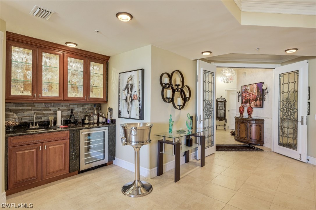 6081 Silver King BLVD 503