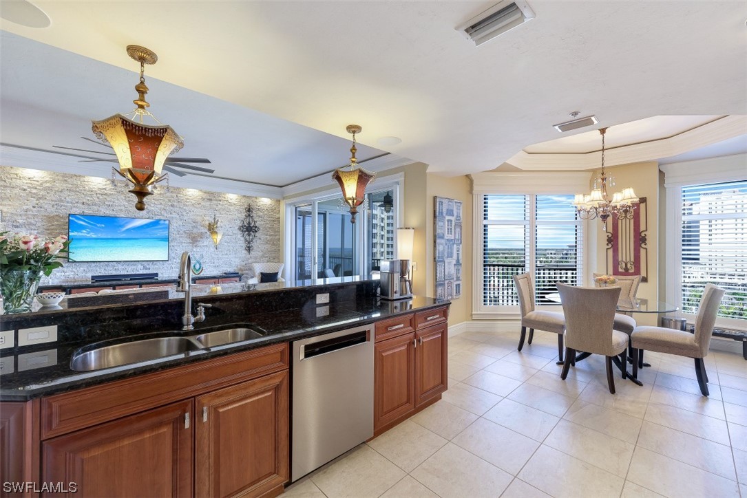 6081 Silver King BLVD 503