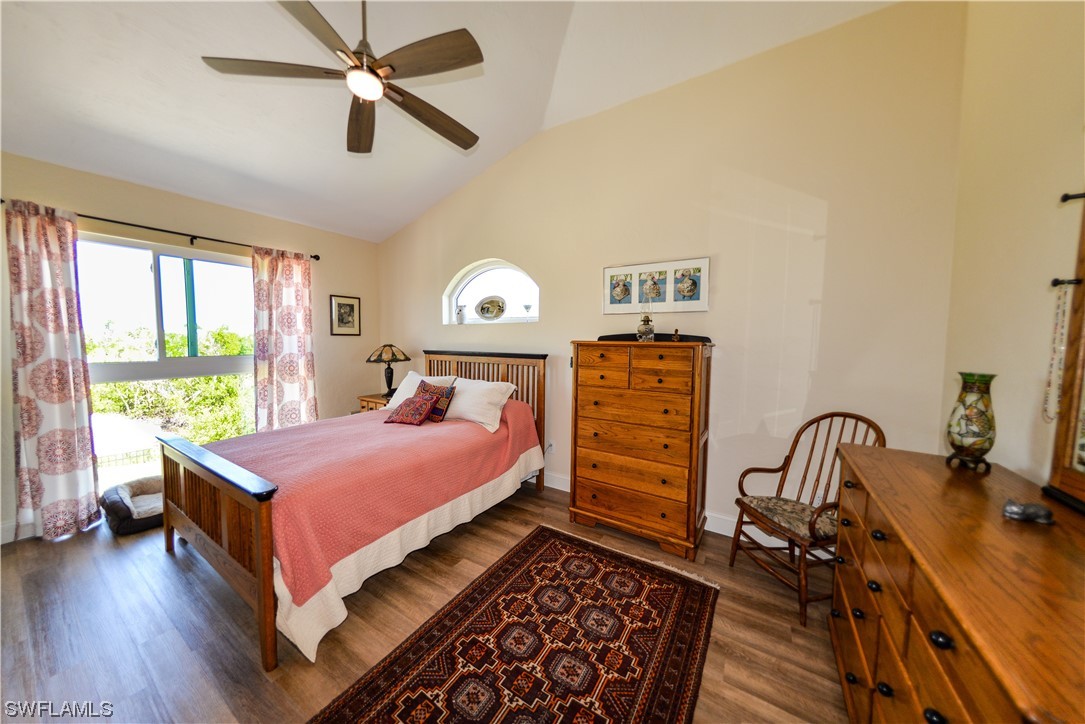 12170 Siesta DR