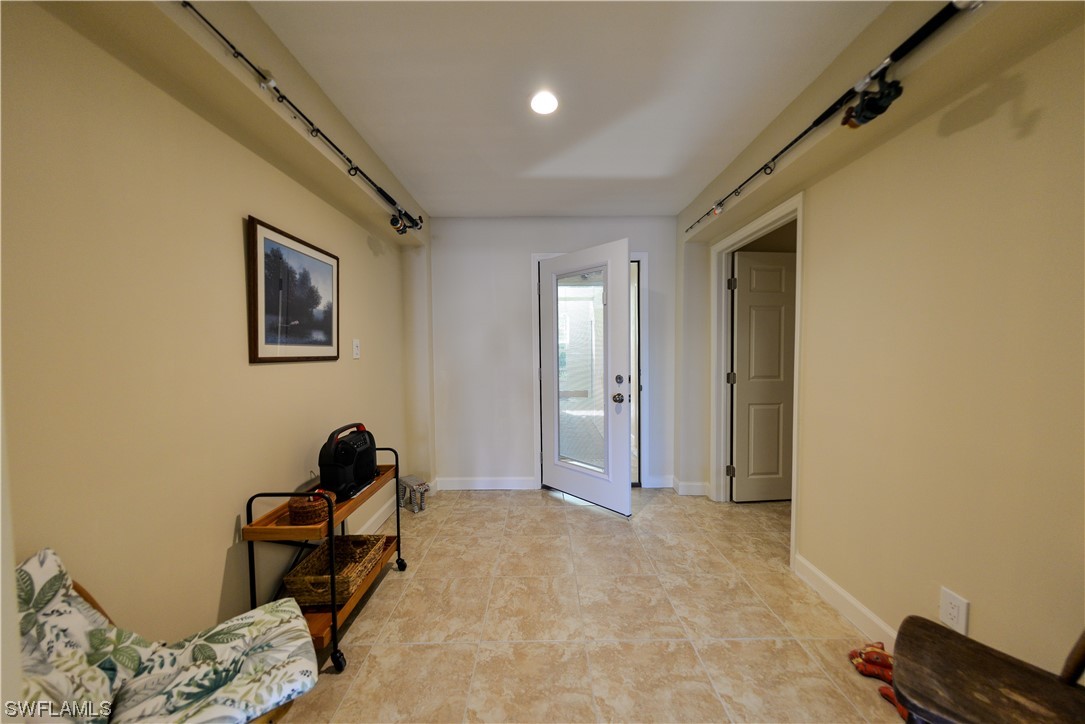 12170 Siesta DR