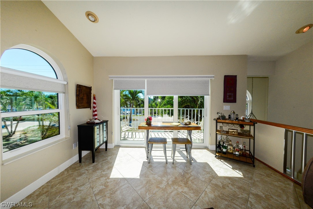 12170 Siesta DR