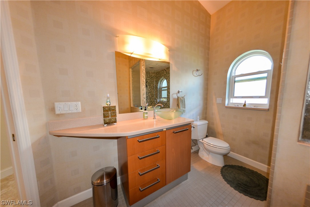 12170 Siesta DR