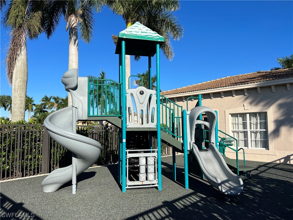 4092 Cherrybrook LOOP