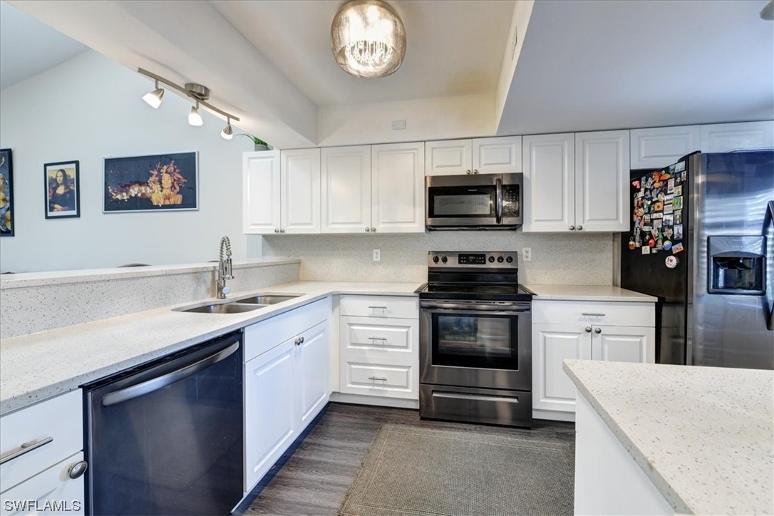 3739 SW 9th AVE 109