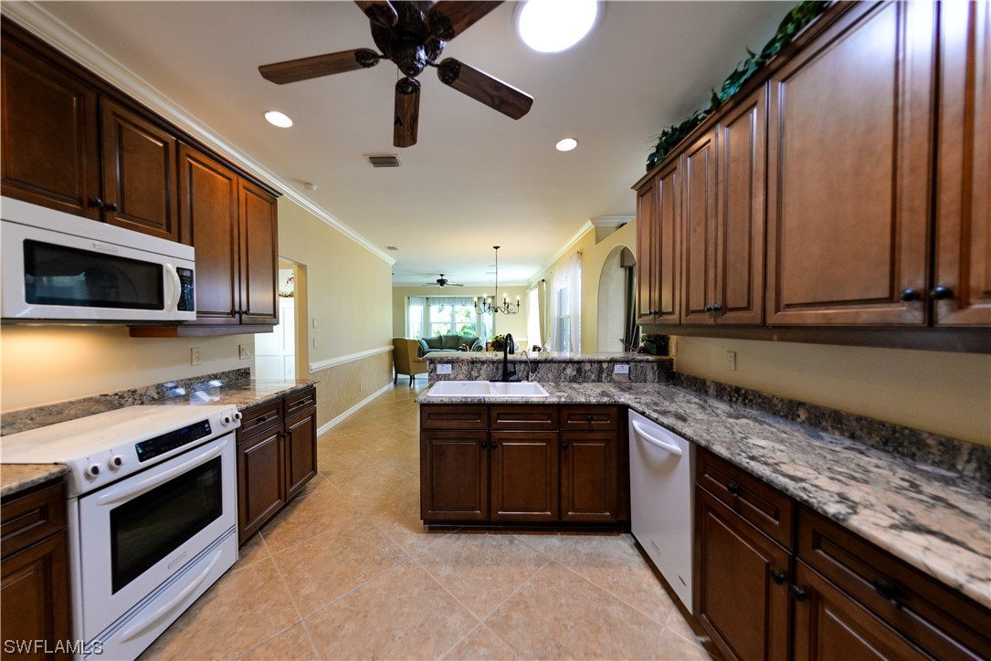 16500 Wellington Lakes CIR