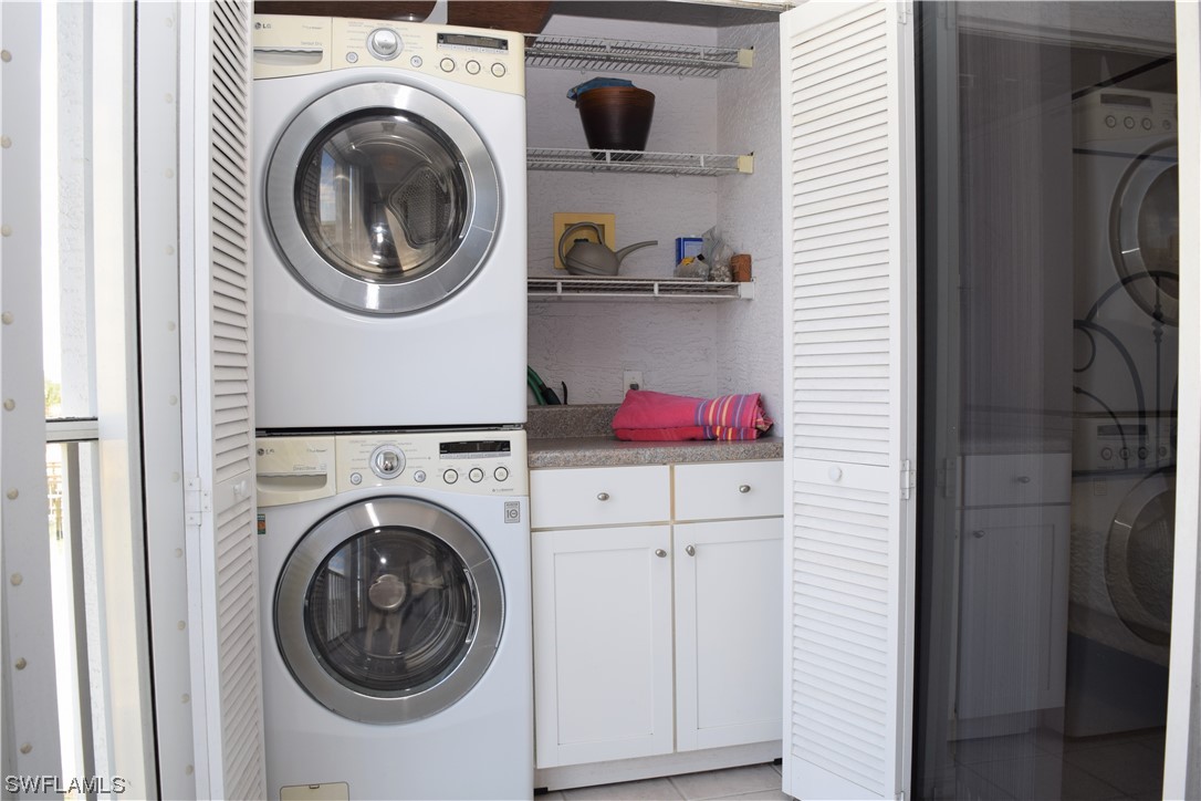 4331 Bay Beach LN 352