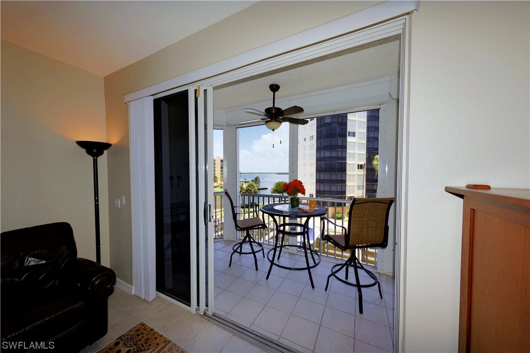 4331 Bay Beach LN 352