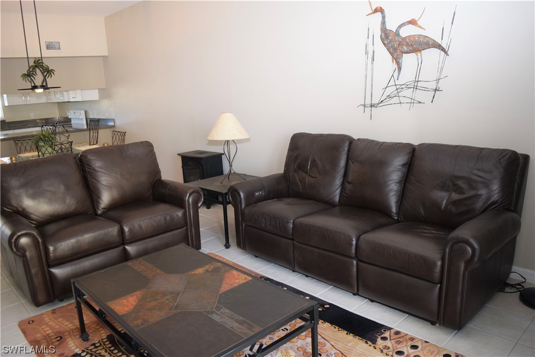 4331 Bay Beach LN 352