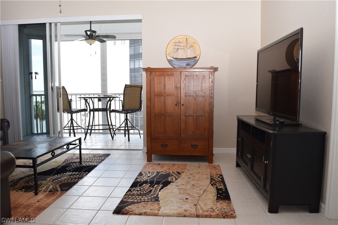 4331 Bay Beach LN 352