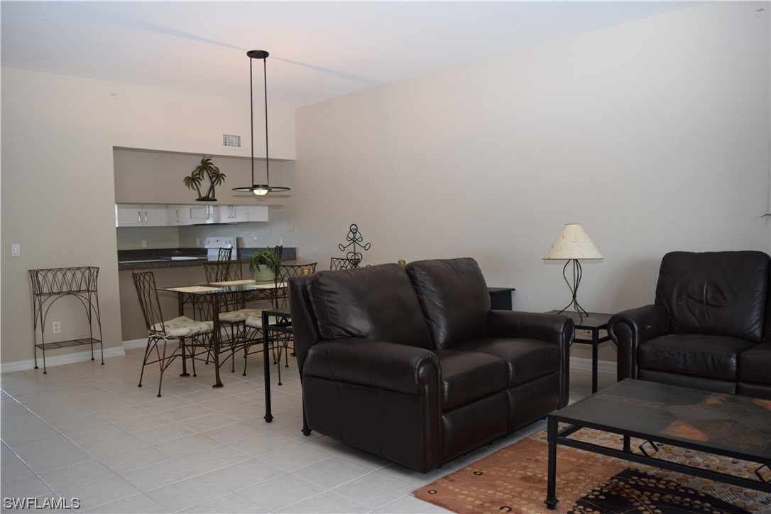 4331 Bay Beach LN 352