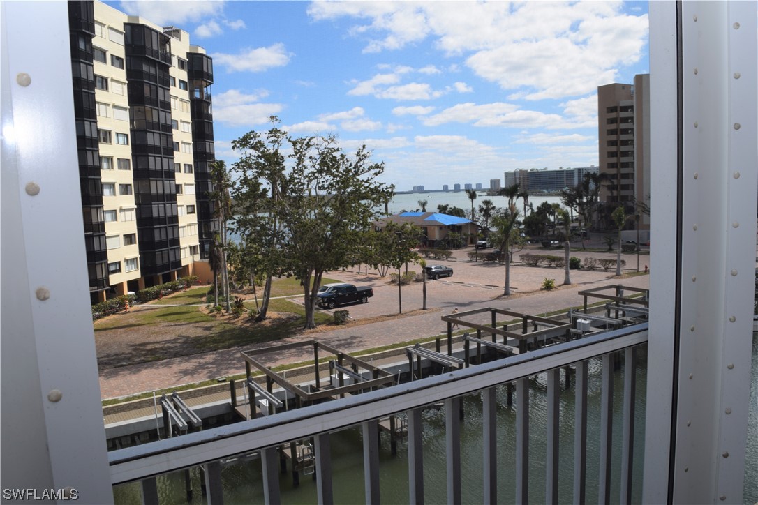 4331 Bay Beach LN 352