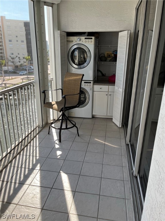 4331 Bay Beach LN 352