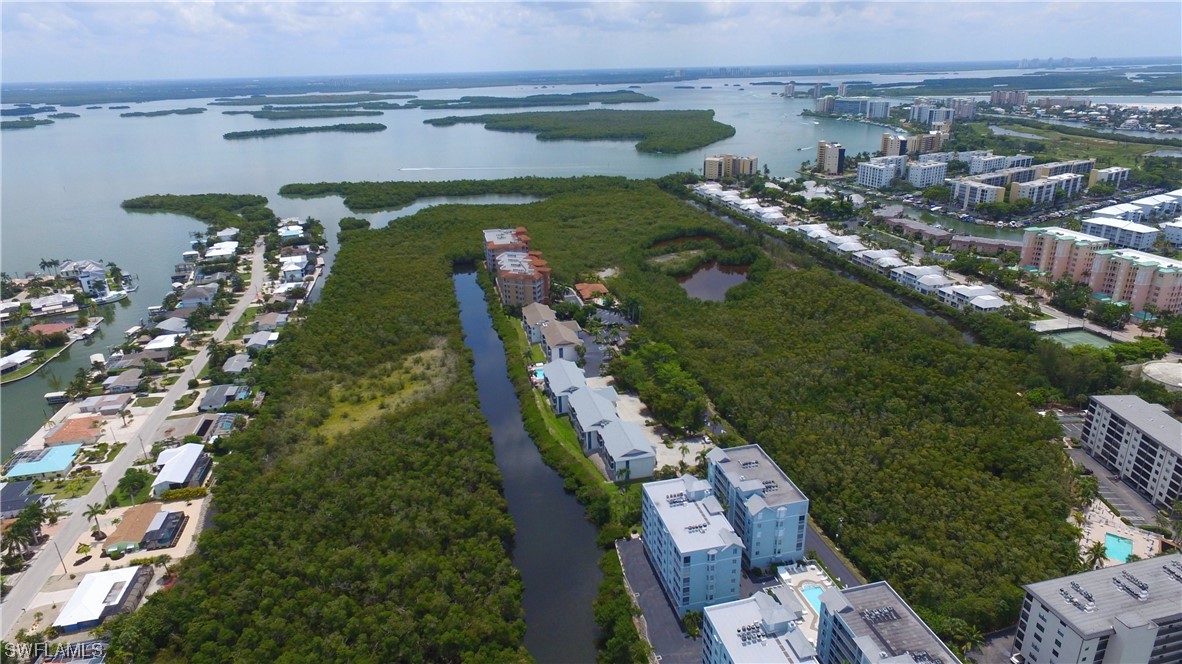 22724 Island Pines WAY 202