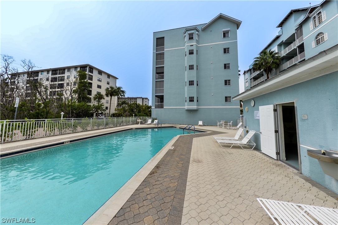 22724 Island Pines WAY 202