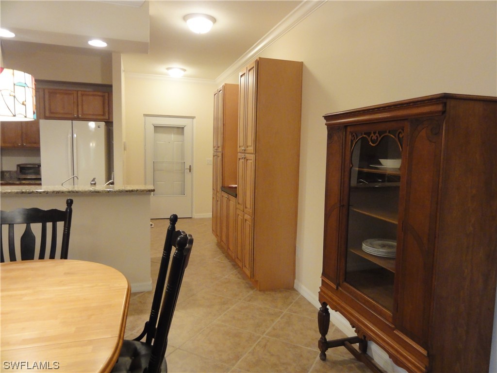 1096 Winding Pines CIR 102