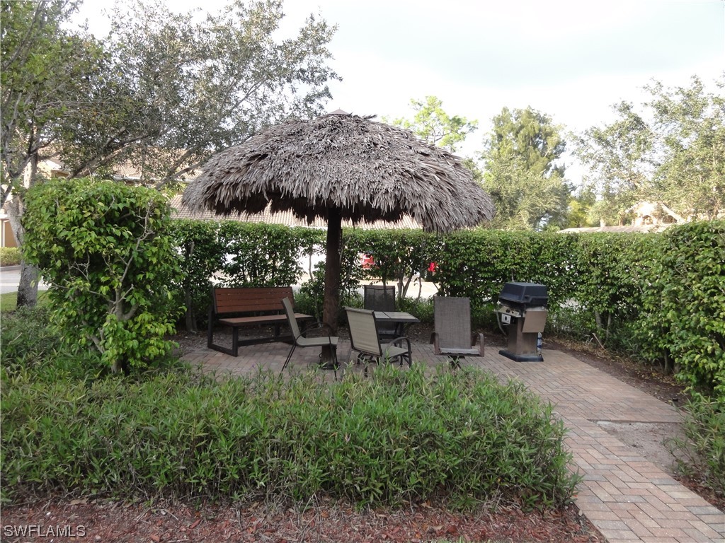 1096 Winding Pines CIR 102