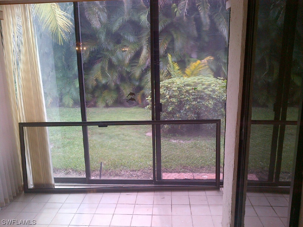 2093 Pine Isle LN 2093