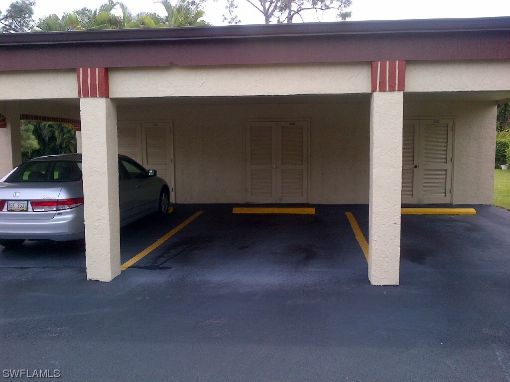 2093 Pine Isle LN 2093