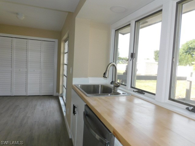 253 SE 46th TER