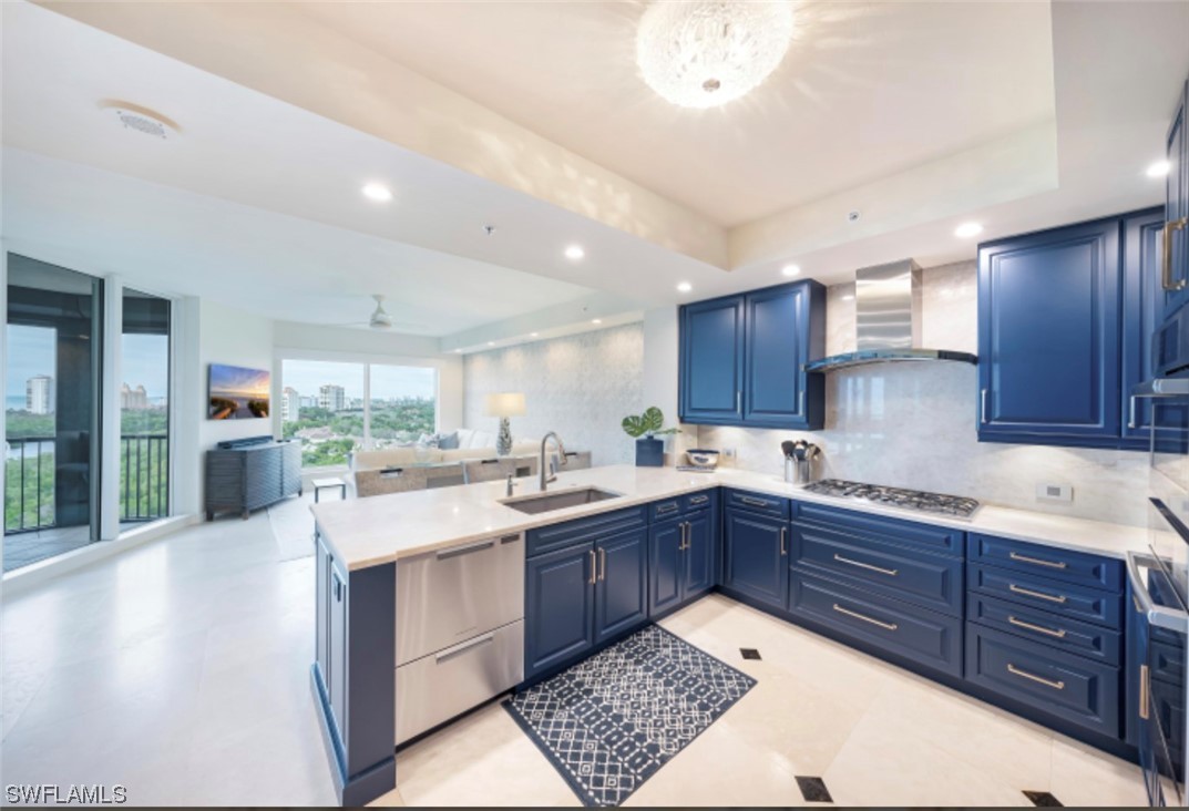 7575 Pelican Bay BLVD 1407