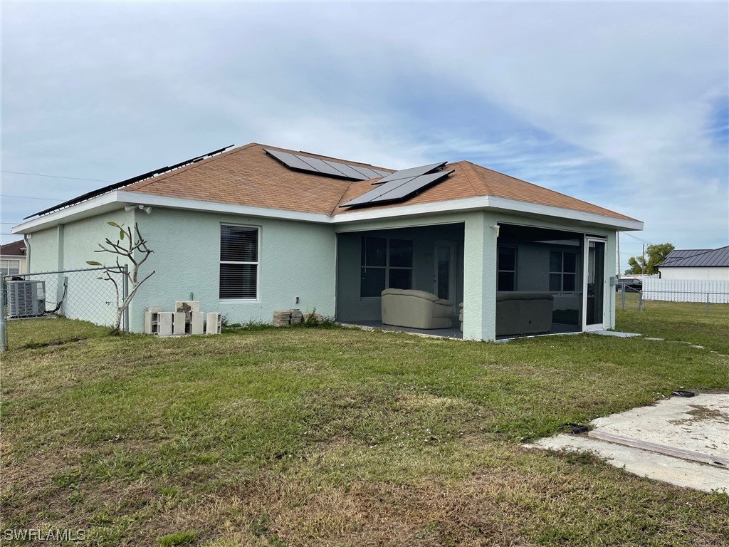 1333 NW 15th PL