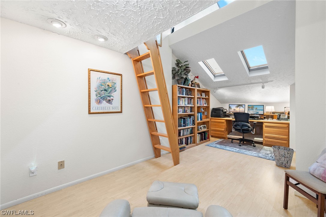25188 Marion AVE 1038
