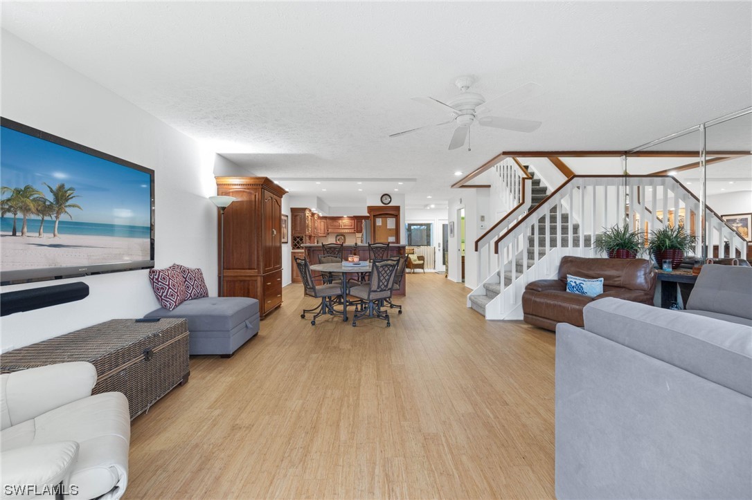 25188 Marion AVE 1038