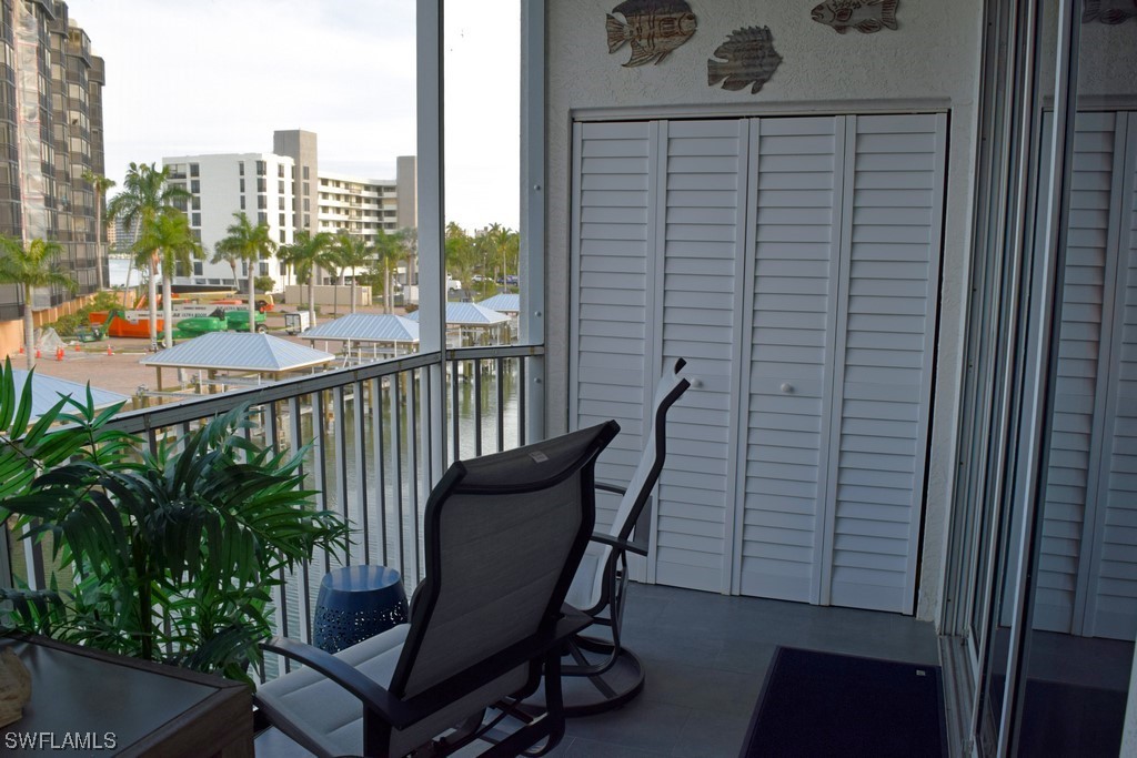 4321 Bay Beach LN 621
