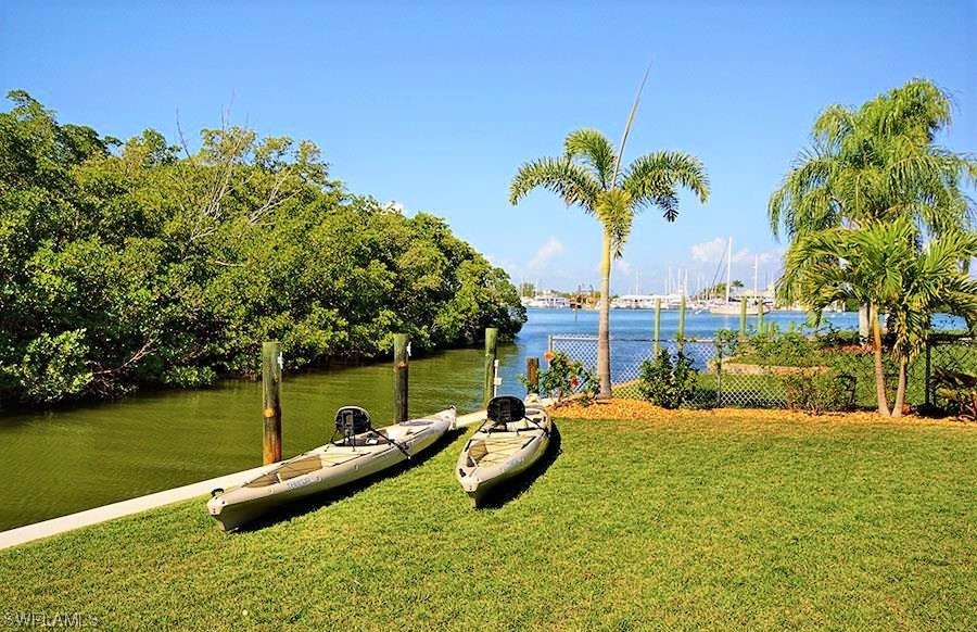 275 Tropical Shores WAY